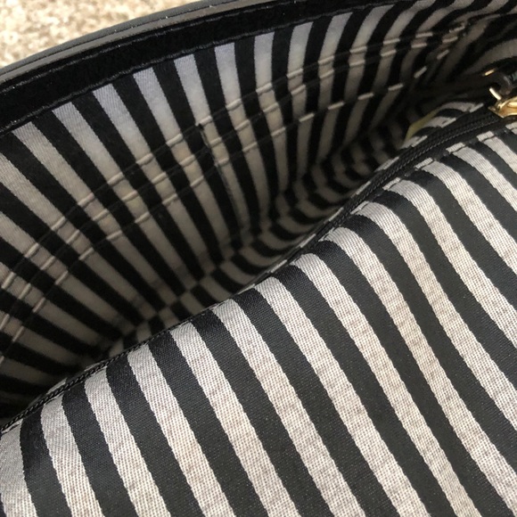 Kate Spade Crossbody Purse - Picture 8 of 8